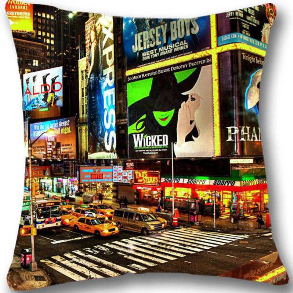 Coussin New York Times Square | NYC Shop